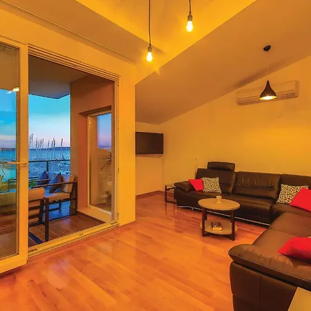 Three-bedroom In Kastel Gomilica Lejlighed Kaštela